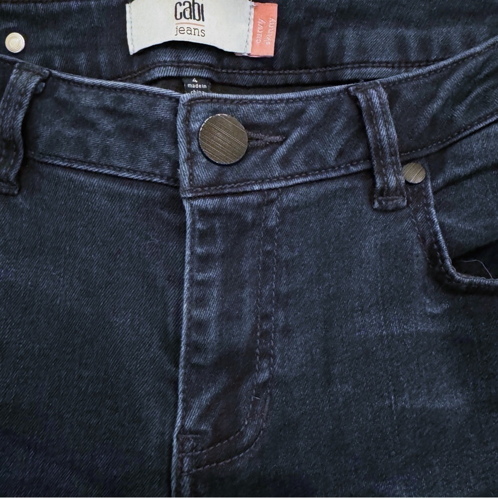 Cabi | Curvy Skinny Jeans Distressed Dark Wash Spandex Size 4 - Picture 6 of 8